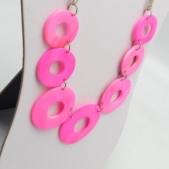 Pink Circle Disc Shell Chain Statement Necklace Vintage 1980s Pop Glam - Picture 3 of 5